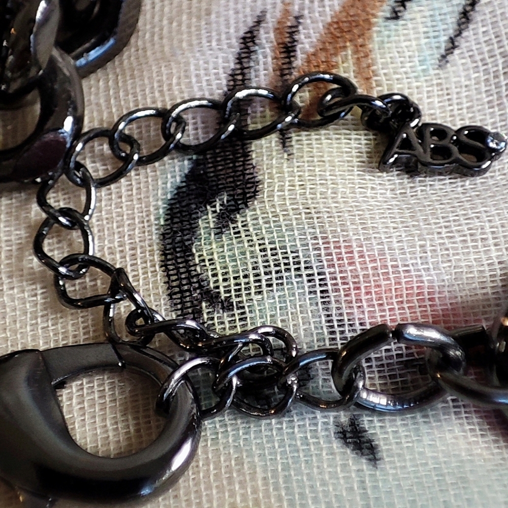 Allen B Schwartz ABS Black Shimmery Acrylic Clear Rhinestone Statement Necklace - Picture 6 of 12
